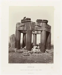 Man op av qubba van Douris, nära Baalbek Syrien. Cupola of Douris, i Bekàa-slätten - Balbek (titel på objektet) Forntida arkitektur: Egypten, Grekland, Mindre Asien: Fotoalbum (serietitel)