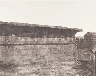 Esneh Latopolis, Sandy Construction - Yttervägg - Gesims..., 1851-52, tryckt 1853-54.
