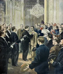 Louis Barthou dekorerar kusken Georges, räddaren av bazar de la charite ,1897 (Gravyr)