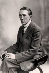 Gerald Du Maurier 1873-1934, engelsk skådespelare och teaterchef, tidigt 1900-tal.