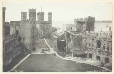 Carnarvon Castle och Straights