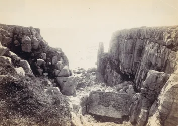 [Rocky Inlet with Seascape], 1870-talet.