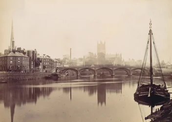 Worcester. Från Severn, 1870-talet.