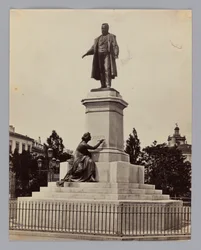 Milano. Antonio Tantardini (1829-1879) och Odoardo Tabacchi (1831-1905), monument över Camillo Benso, greve av Cavour, italiensk politiker och företagare