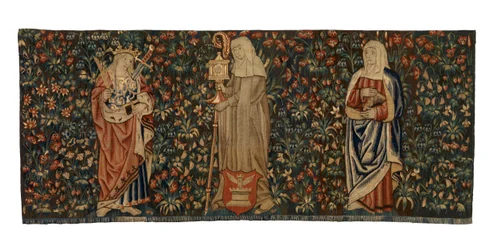 Mille fleurs gobeläng, altarfront, föreställande tre helgon, St Anne, St Clare och St Euphemia, tillverkad ca 1500, fransk eller flamländsk (ull)