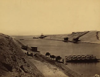 Lake Timsah, Suez från mittemot stugan
