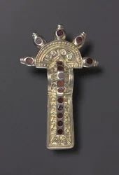 Bow Fibula, 500-tal