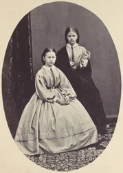 [Porträtt av två flickor], 1850-60-tal.