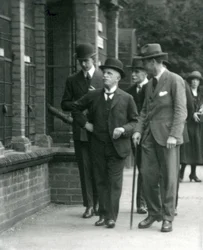 Kungen av Italien, Victor Emmanuel III, besökte London Zoo 1924
