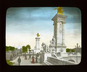 Parisutställning: Pont Alexandre III, 1900 (lanternbild)