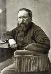Pierre Joseph Proudhon (1809 - 1865). Fransk socialistisk teoretiker, anarkismens föregångare.