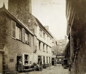 Hotellet och Poulard Inn vid ingången till Mont-Saint-Michel, sent 1800-tal