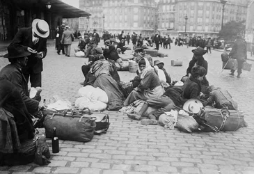 Krigsflyktingar, Gare de Lyon, Paris, 1914