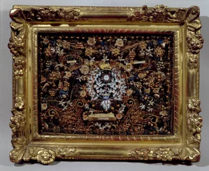 Ett relikvieskrin som innehåller reliker från Saint Euphrosyne (d.1173)