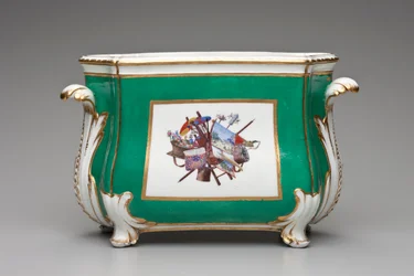 Blomvas, Sevres Porslinsfabrik