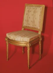 Stol i Louis XV-stil (förgyllt trä och siden)