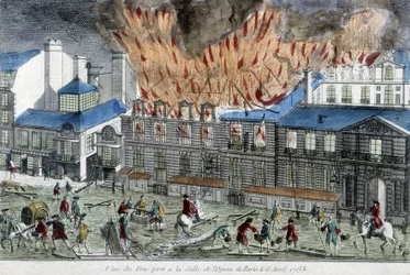 Män som försöker släcka elden i Parisoperan 1763.