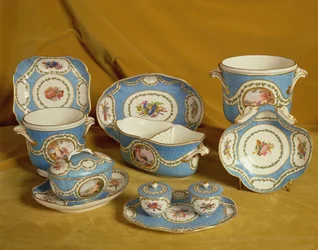 Del av Sevres Melbourne Service, 1770-71 (mjukpasta porslin)