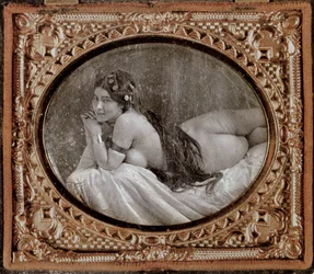 Liggande naken, ca 1850, från en fotografibok publicerad 1980
