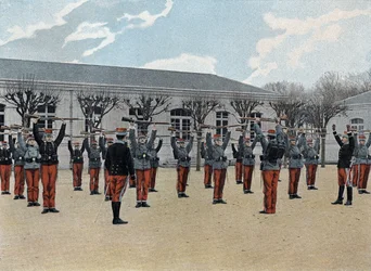 Särskild militärskola i Saint-Cyr (Saint Cyr), interntjänst: början av utbildningen.