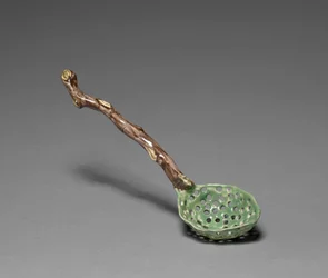 Sockersked, tillverkad av Veuve Perrin Factory, c.1760