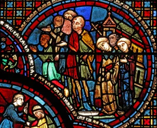 St Lubin-fönstret: en procession lämnar en kyrka (w45)