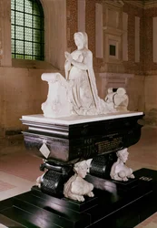 Diane de Poitiers grav (1499-1566) (marmor)