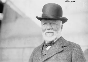 Andrew Carnegie i New York när han återvände från Europa