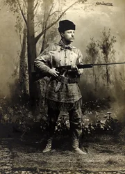 Theodore Roosevelt i hjortskinn, Dakotaterritoriet, ca 1885