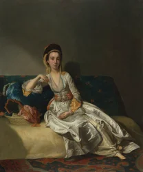 Nancy Parsons i turkisk klänning