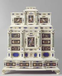 Skåp tillverkat i Augsburg, ca 1660-70 (inlagt trä)
