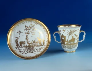 Meissen kopp och fat i porslin