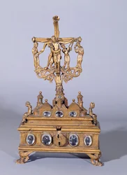 Relikvieskrin eller chasse, Rhenish School-stil (brons med bergskristaller)