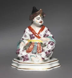 Sittande kinesisk figur, tillverkare Meissen Porslinsfabrik, ca 1730