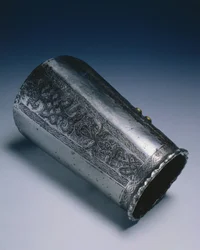 Vambrace, ca 1560 (stål)