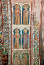Representation av de heliga Francois av Assisi, St. Claire, St. Benedict och St. Anthony av Padua (freskomålning)