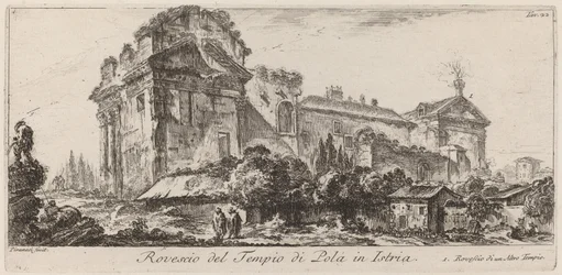 Baksidan av templet i Pula i Istrien