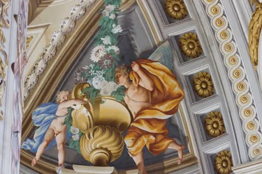 Bevingade efeber, central hall med fresker av Domenico och Giuseppe Valeriani, Jaktresidens, av Filippo Juvarra (1678-1736), Stupinigi, Piemonte, Italien