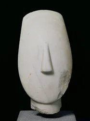 Head of a Woman, fragment av en staty från Keros, tidig kykladisk II period, c.2700-2400 f.Kr. (marmor)