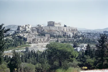 Väster utsikt över Akropolis, byggd c.600 f.Kr.-450 f.Kr