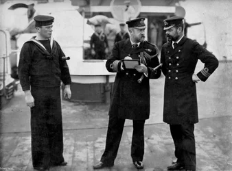 Ett meddelande till kaptenen på slagskeppet HMS Magnificent, 1896