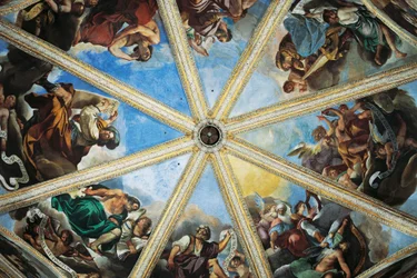 Fresker av Pier Francesco Mazzucchelli, känd som Morazzone (1573-1626) och Giovanni Francesco Barbieri, känd som Guercino (1591-1666), interiören av Piacenza-katedralen, Emilia-Romagna, Italien