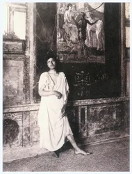 Forntida grav (foto)
