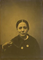 Lätt sänkning av munvinkeln på grund av depression (vänster); Falskt skratt (höger),1854-1856, tryckt 1862 (foto)