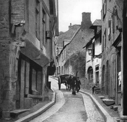 Rue Jersual, 1911-1912.