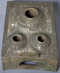 Miniatyrkamin, Kina. Kinesisk civilisation, Han-dynastin, 3:e århundradet f.Kr.-3:e århundradet e.Kr. (metall)