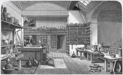 Michael Faraday (1791-1867) i sitt källarlaboratorium, från Henry Bence Jones bok "The Life and Letters of Faraday", publicerad 1870, 1869.