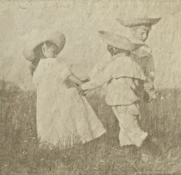 Walther, Edeltrude och Hans Kühn, ca 1905 (platina palladiumtryck)