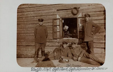 Första världskriget: Ukraina under åren 1914-1916 under den tyska arméns invasion. Grupp soldater