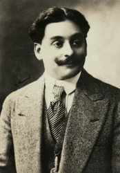 Porträtt av Andre Mouezy - Eon (foto)